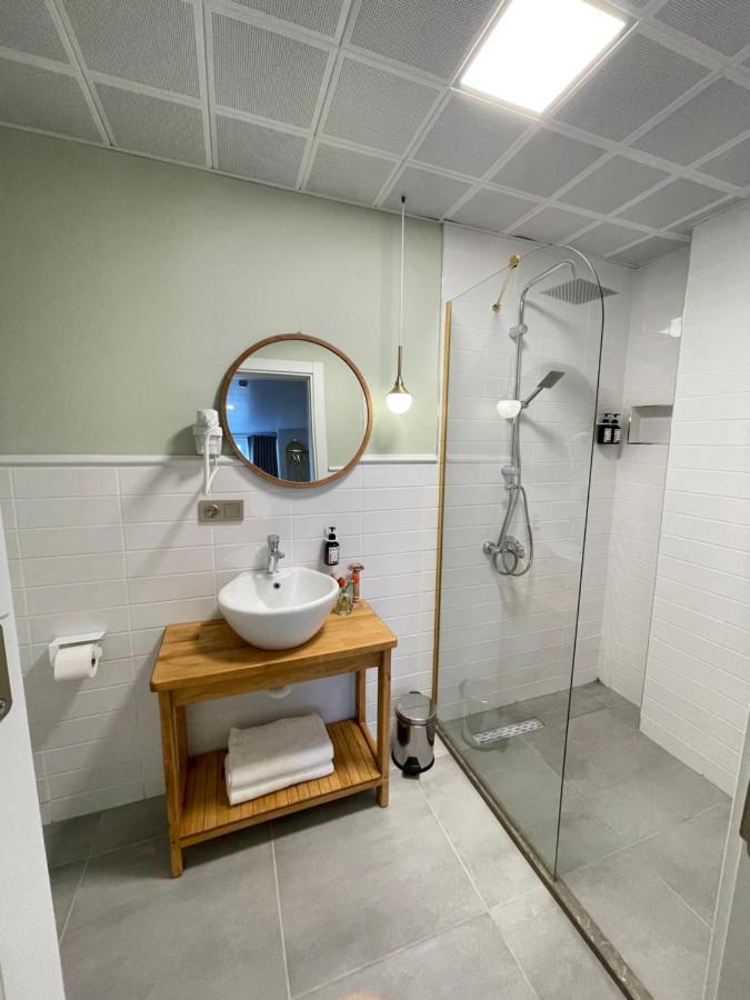 Meshk Airport Hotel Arnavutkoy Eksteriør billede